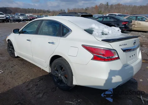 2015 Nissan Altima 2.5 Sl from USA, damaged, VIN 1N4AL3AP1FN348237